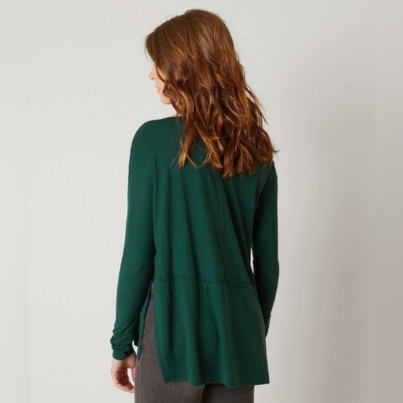 Free People We The Free Luna off shoulder Top Green sz M - Picture 1 of 7